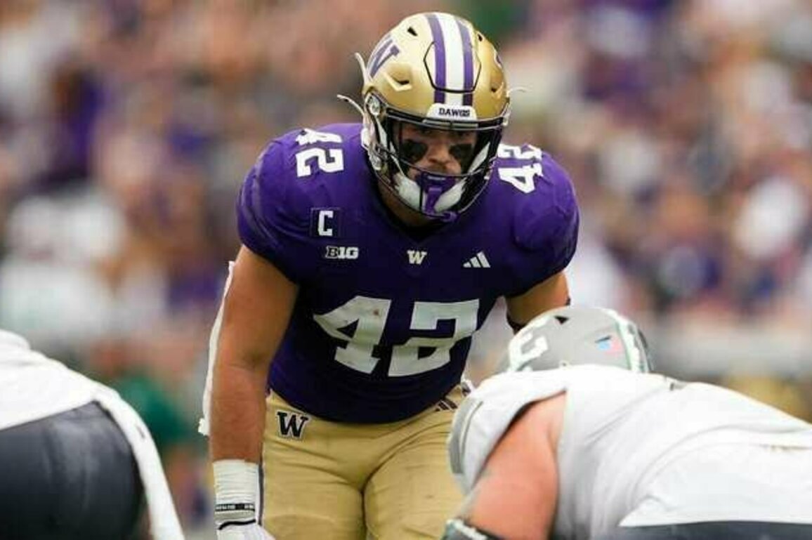 How he fits: Carson Bruener, LB, Washington