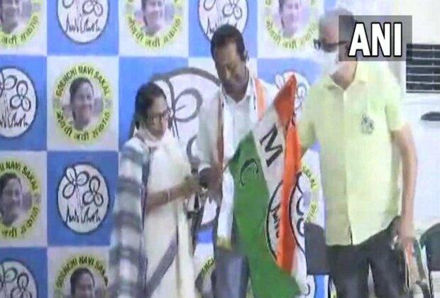 Tennis star Leander Paes joins Trinamool Congress