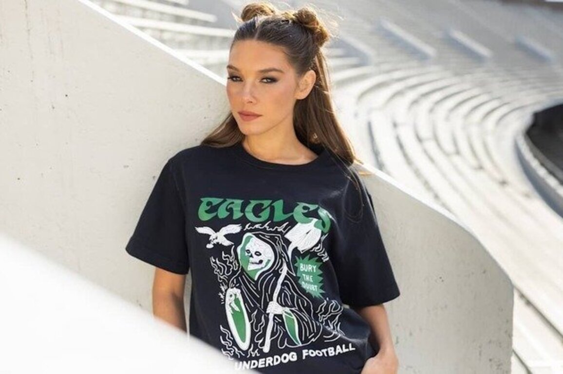 Eagles, Jason Kelce collab on new clothing line
