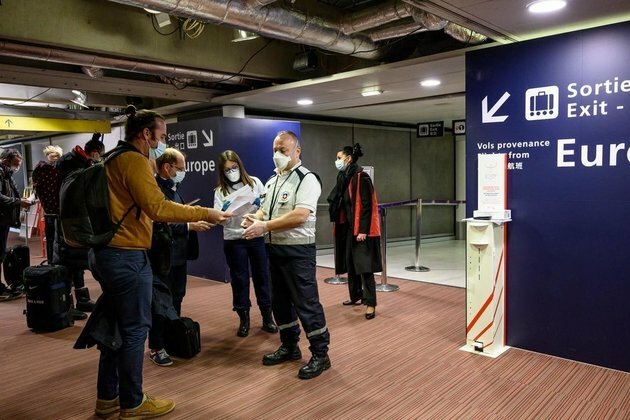 EU unveils Covid pass plan to allow free travel by summer