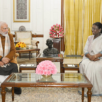 President Murmu, PM Modi extend greetings on Maharashtra formation day