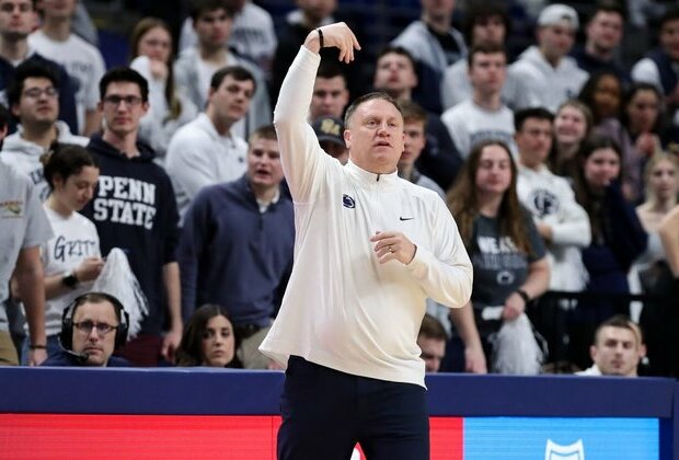 Penn State returns to Rec Hall to face No. 12 Illinois