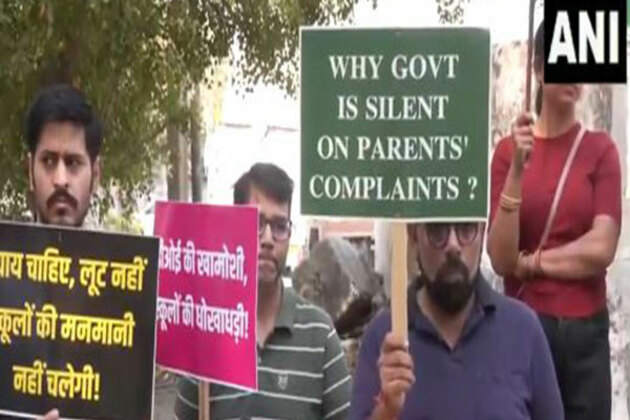 Delhi: Several parents protest outside DPS Dwarka over recent fee hike in school