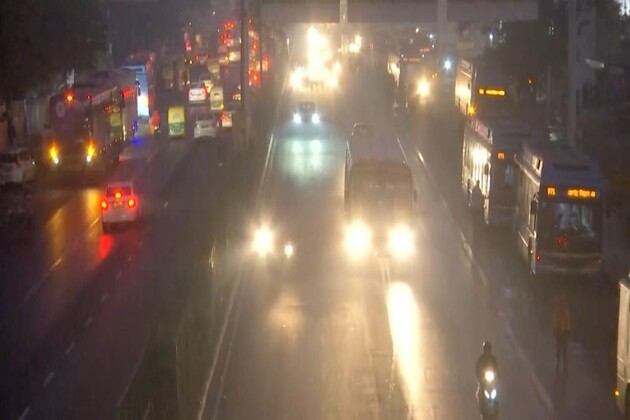 Delhi records AQI level of 384, remains in 'Very Poor' Category