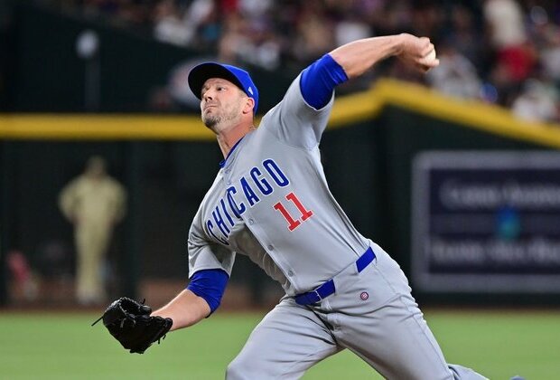 Cubs place LHP Drew Smyly, RHP Kyle Hendricks on IL