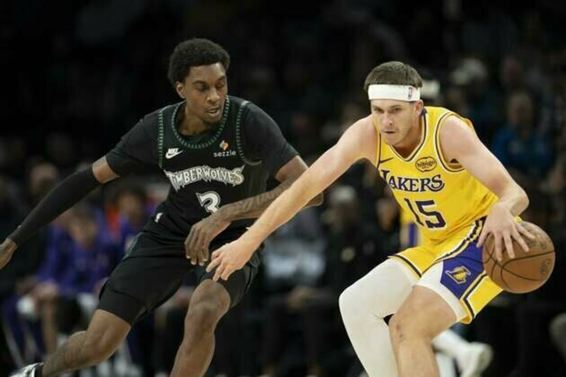 Austin Reaves' buzzer-beater carries Lakers past Timberwolves