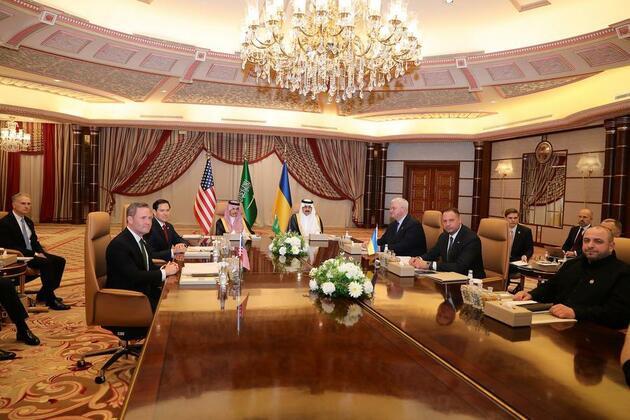 U.S., Ukraine start talks in Saudi Arabia