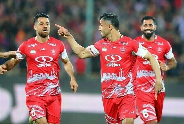 Alipour, Dursun Shine As Persepolis Moves Provisionally Top