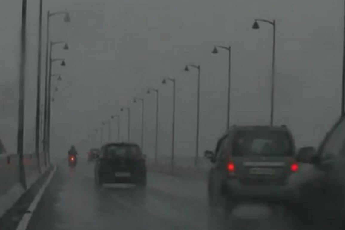 Sudden weather change brings rain in parts of Madhya Pradesh