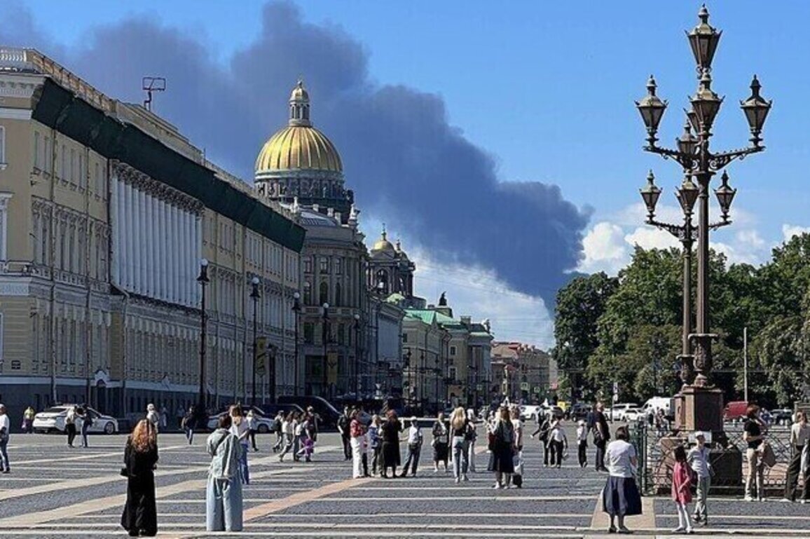 Large-scale drone attack hits St. Petersburg