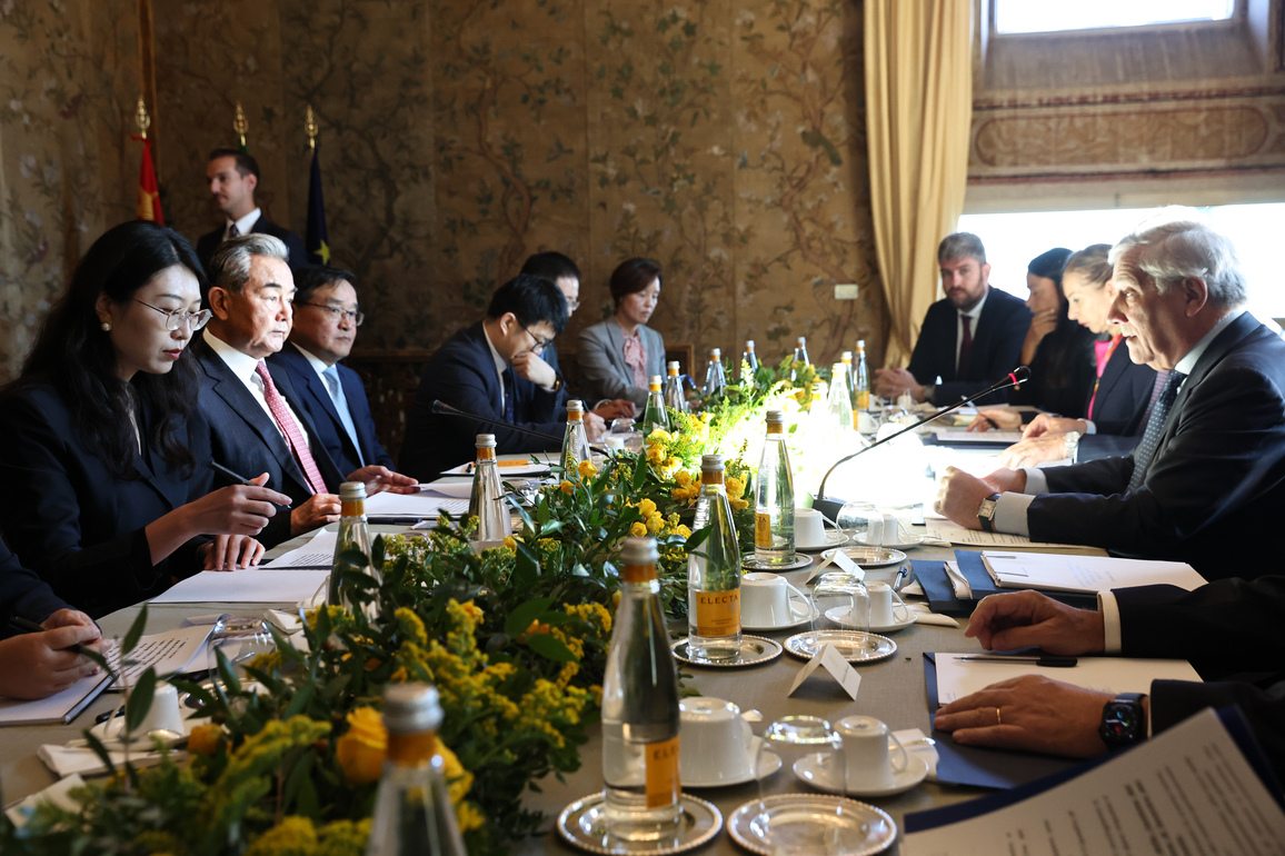 ITALY-ROME-CHINA-WANG YI-FM-MEETING