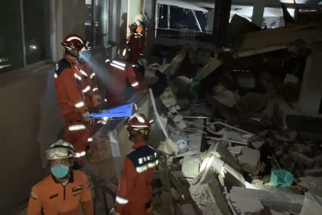 Asia Album: China rescue teams involve in Myanmar relief efforts
