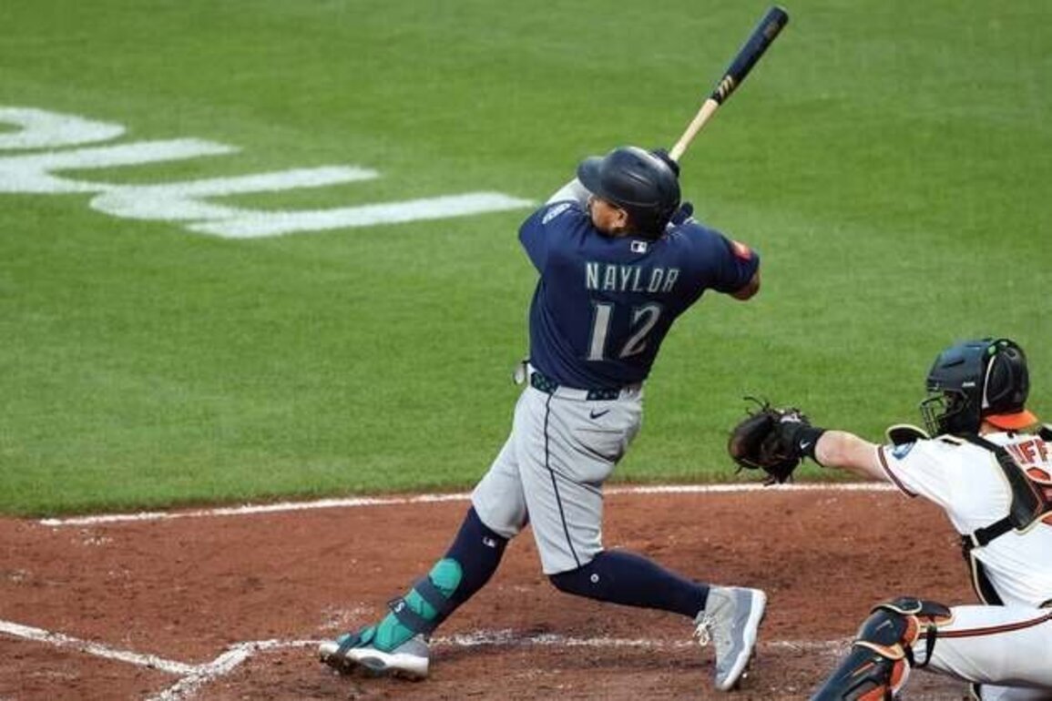 Josh Naylor's fifth-inning grand slam lifts Mariners over Orioles
