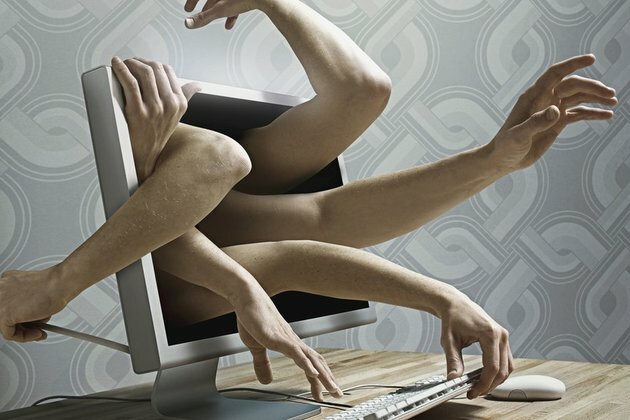 US military using tool that captures &#039;93% of the internet&#039; - senator