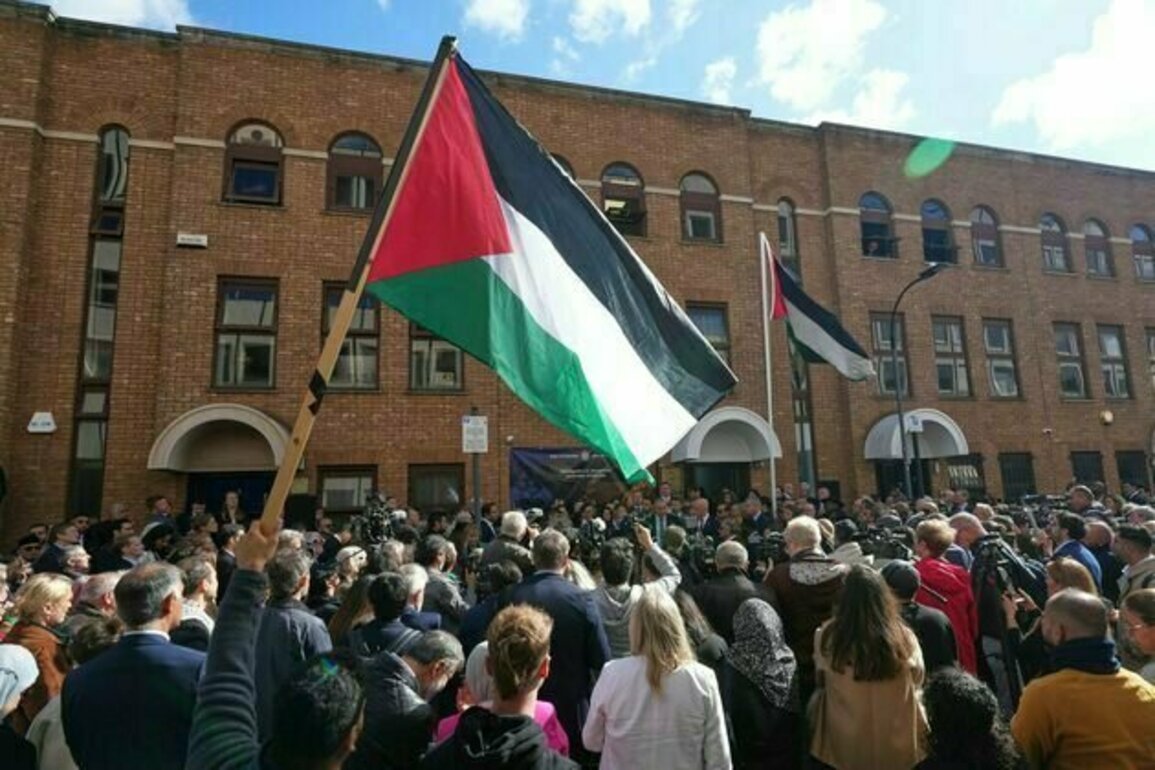 The UK, Canada and Australia have recognised Palestine - what does that mean? Expert Q+A