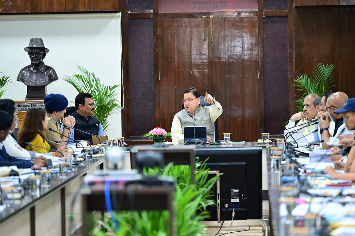 Uttarakhand CM directs officials to run special campaigns to resolve pending complaints
