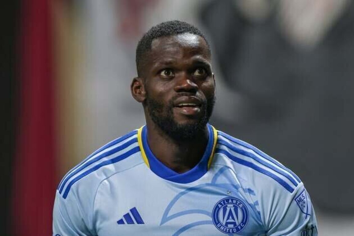 Crew acquire Jamal Thiare, transfer Jacen Russell-Rowe