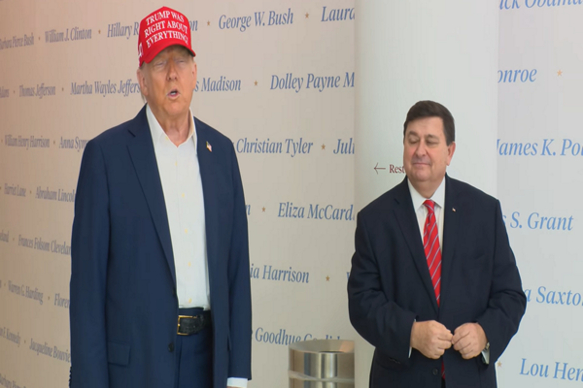 "Going to see if Putin, Zelenskyy will be working together...it's like oil and vinegar": Trump