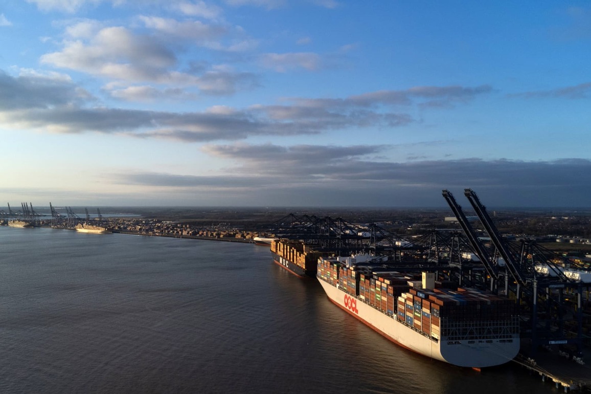 UK exports to the U.S. plunge by most on record as tariffs bite