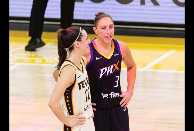 Caitlin Clark, Fever continue playoff push vs. Mercury