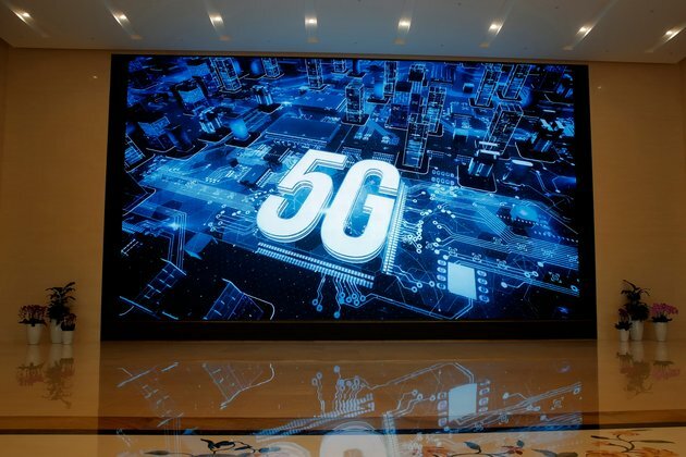Britain Poised to Ban Huawei