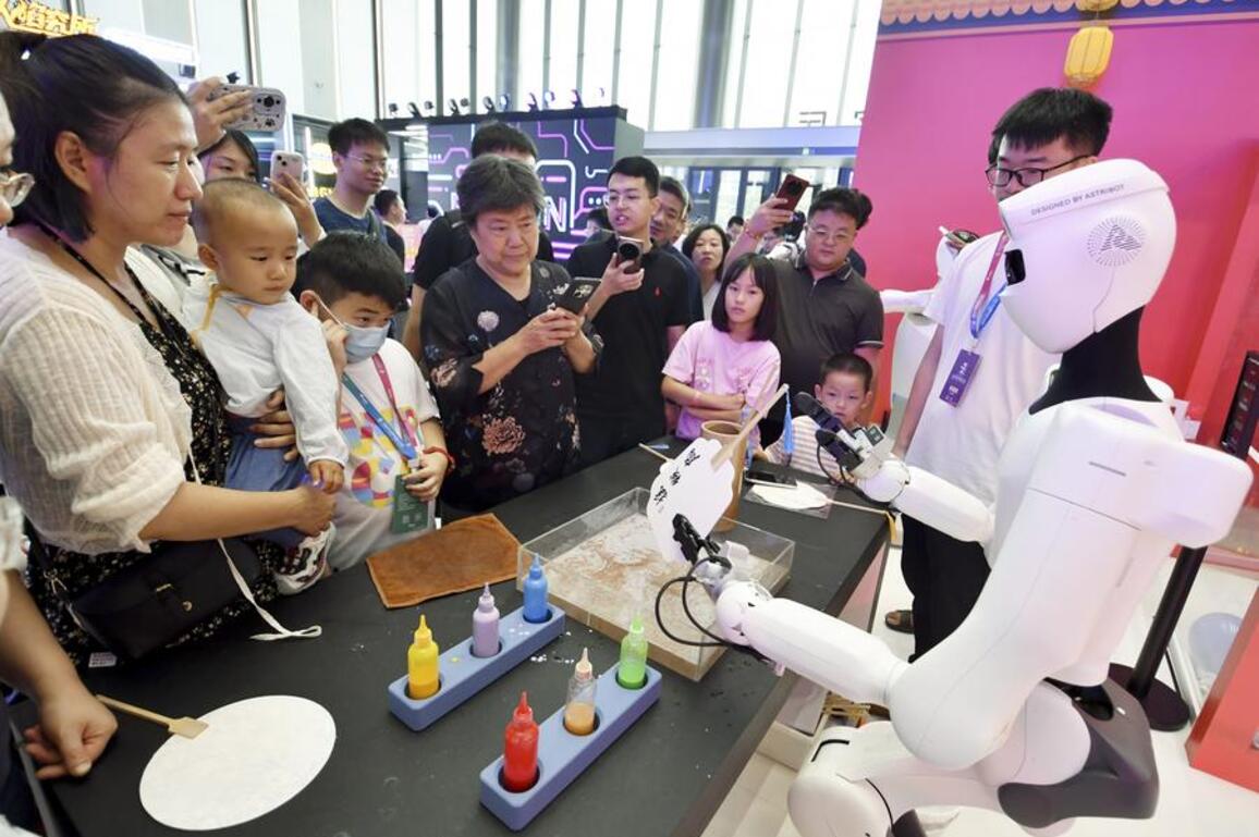 Technology&Life | 2025 World Robot Conference kicks off in Beijing