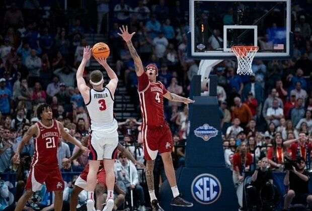 Sean Pedulla lifts Ole Miss over Arkansas on last-second 3-pointer