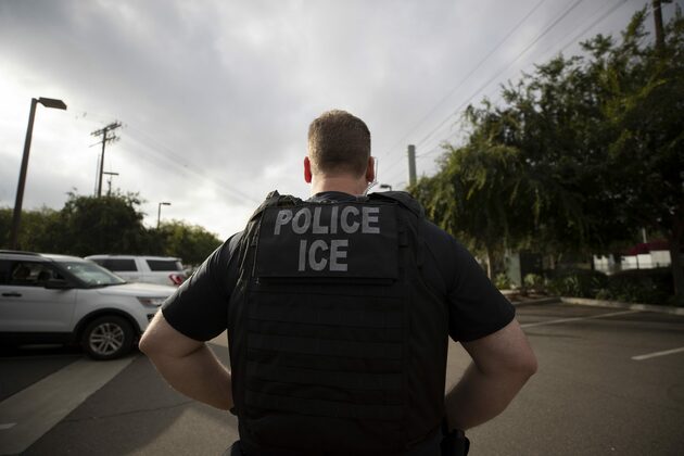 ICE detains people after immigration court hearings in San Diego- &#39;Bait and switch&#39;