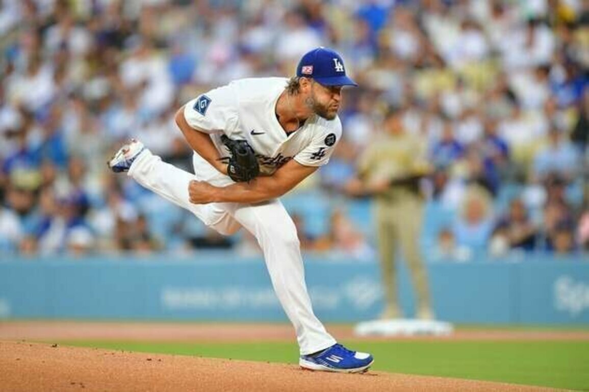 Clayton Kershaw, winner of 4 in row, looks to lead Dodgers over Reds