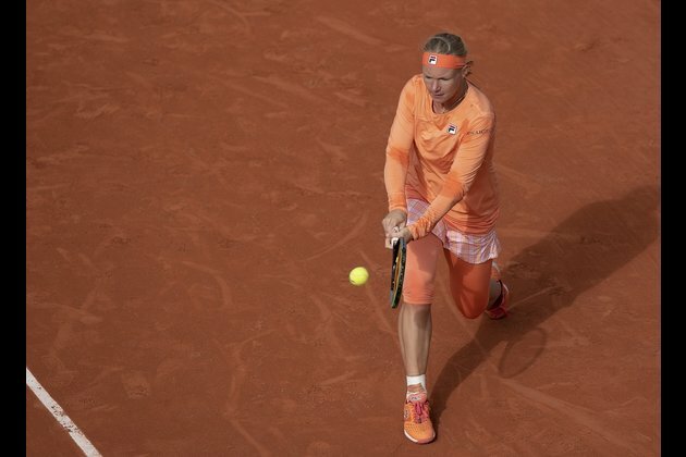 Kiki Bertens ends singles career with loss in Tokyo
