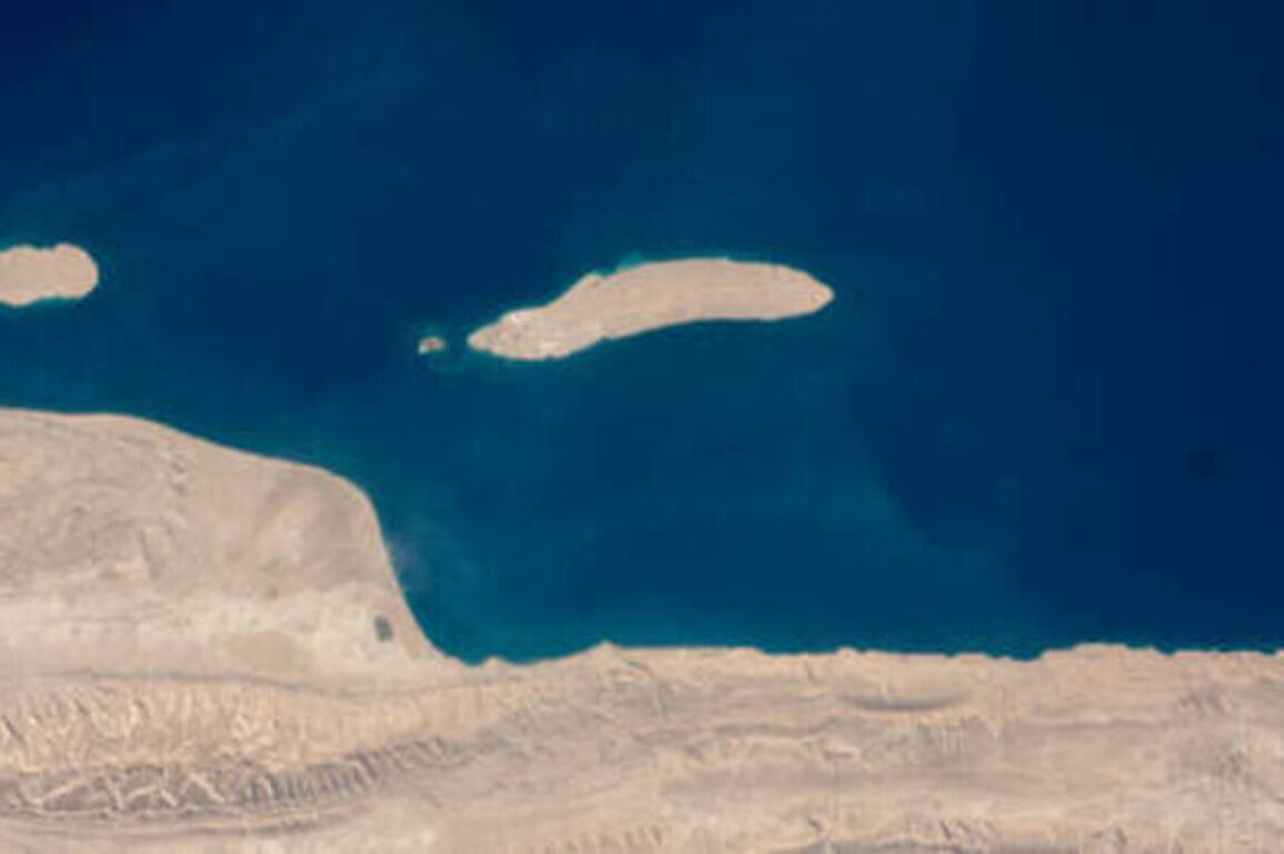 US officials want UAE to seize Iranian island - Telegraph