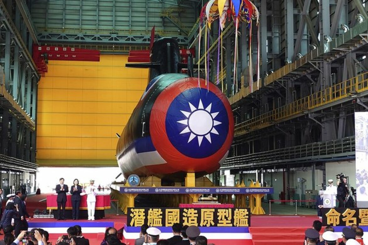 Taiwan probes claims of submarine program data leak