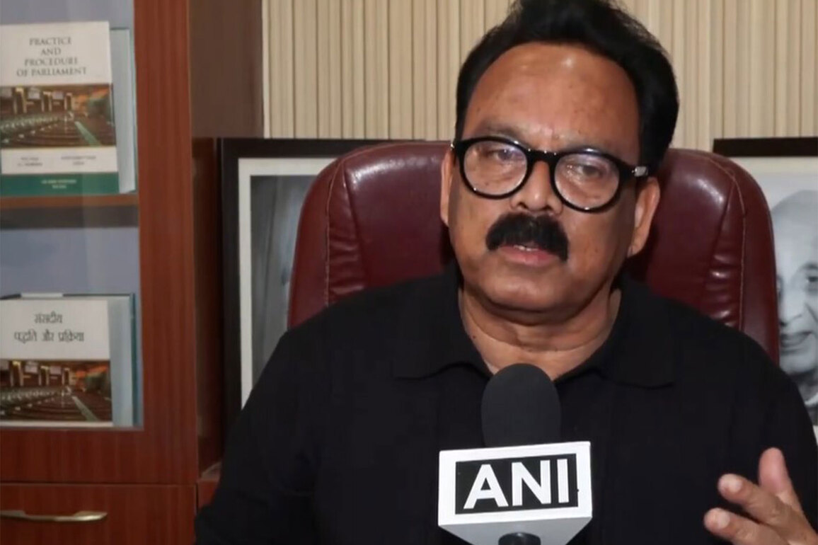 "BJP believes in fanaticism": Congress' Sukhdeo Bhagat amid Babri Masjid controversy