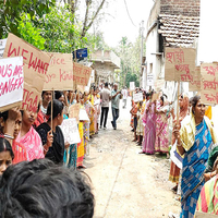 "Local Police was completely inactive and absent, local councillor involved": Calcutta High Court committee report on Murshidabad violence