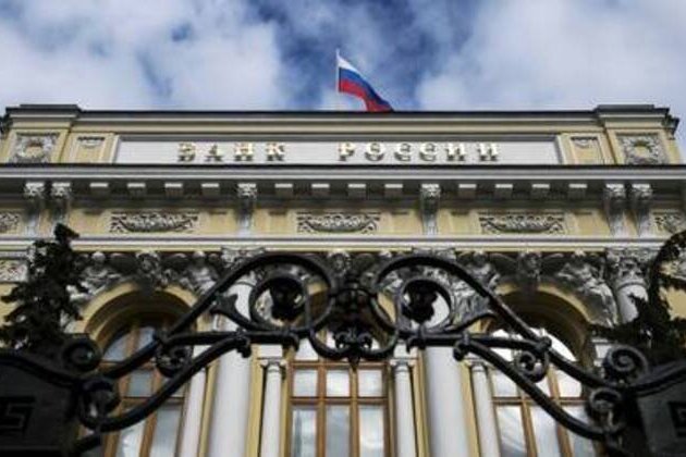 Russia ups legal risk for European banks over frozen assets