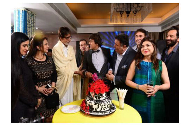 "Miss you my friends": Poonam Dhillon remembers Rishi Kapoor Aadesh Srivastava, Rajiv Kapoor in throwback pic