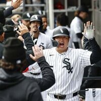 Sixth-inning rally gives White Sox victory over Blue Jays