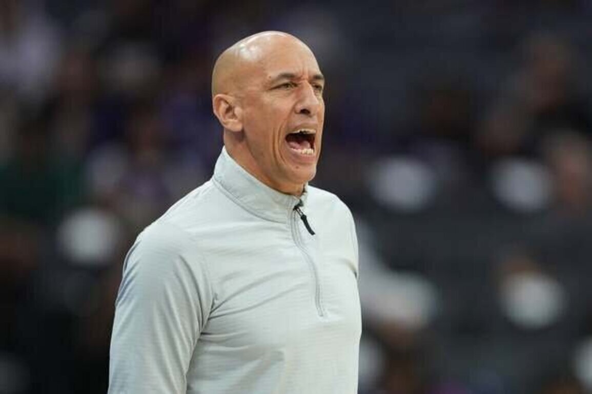 NBA clears Kings, says coach made mistake vs. Warriors