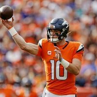 Broncos, buoyed by tight wins, clash with up-and-down Cowboys