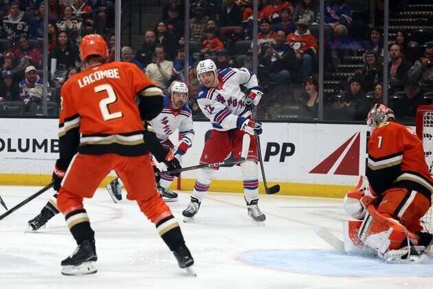 Cutter Gauthier nets pair as Ducks top Rangers to extend win streak