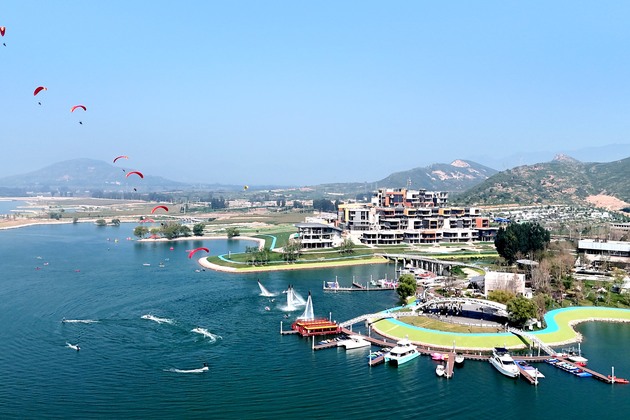 CHINA-HEBEI-INT'L TRAVELERS (CN)