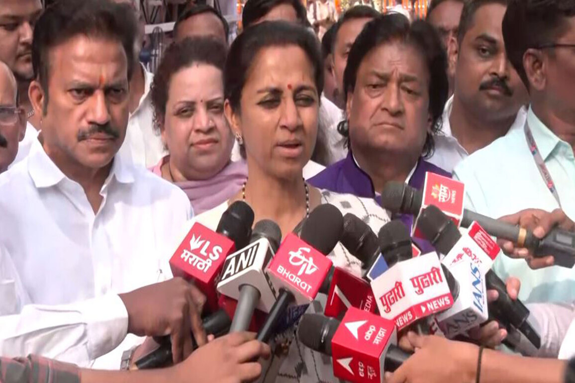 "Govt should issue official statement; there should be inquiry": Supriya Sule condemns IndiGo flight chaos