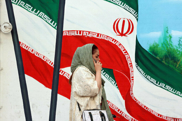Iran says no change yet in U.S. position on sanctions