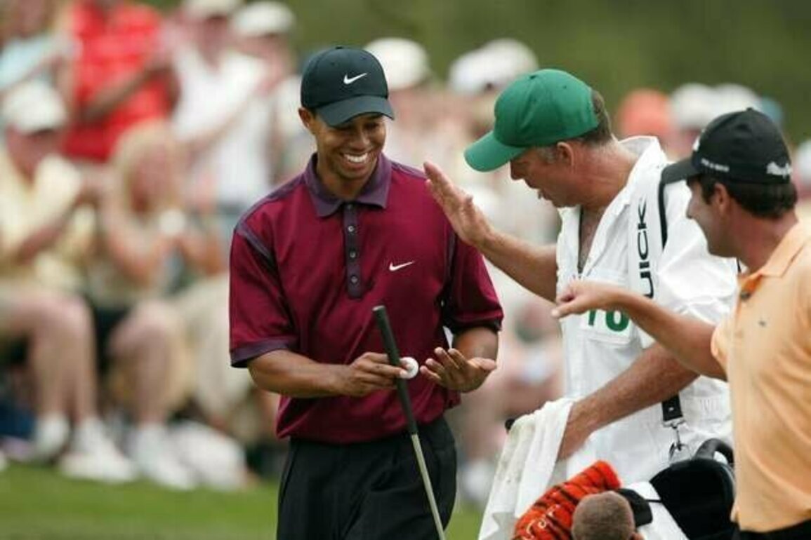Tiger Woods' longtime caddie returns to help young Aussie