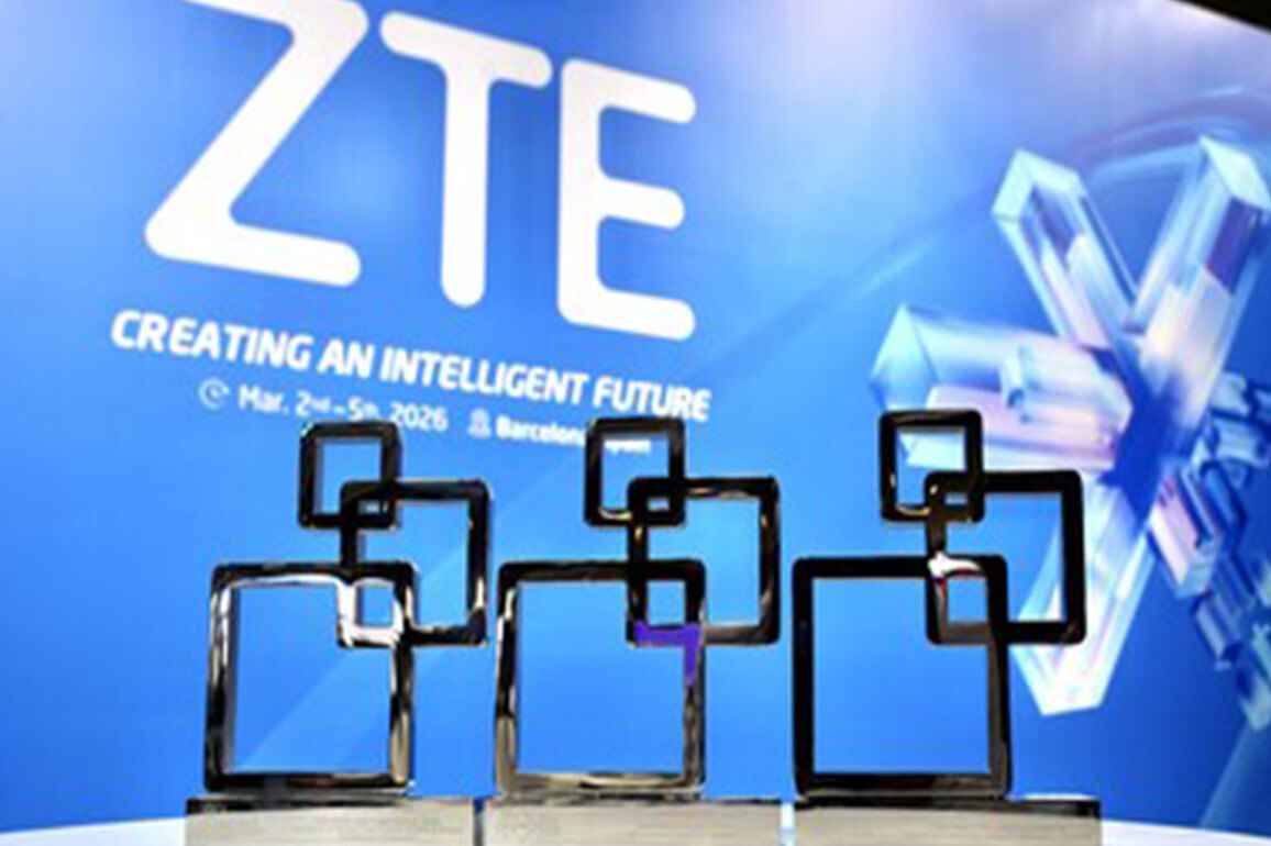 ZTE Honored with Three GSMA GLOMO Awards, Pioneering an Intelligent Future