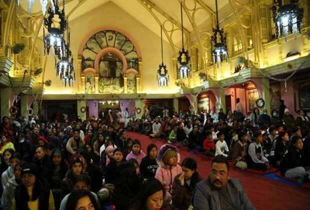 Prayers and Carole: Christians in Nepal mark Christmas Eve