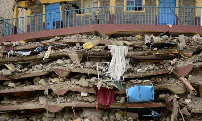 Two dead after Kenya building collapse Two dead after Kenya building collapse