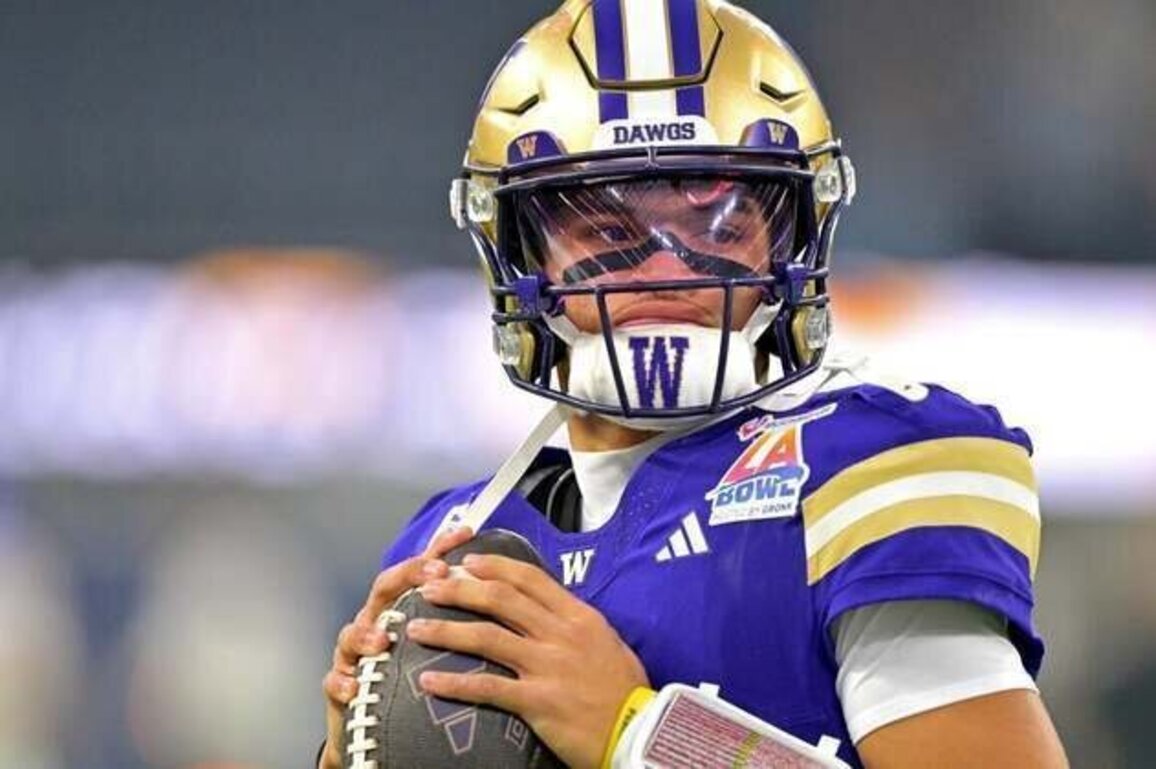 QB Demond Williams Jr. to transfer despite Washington contract