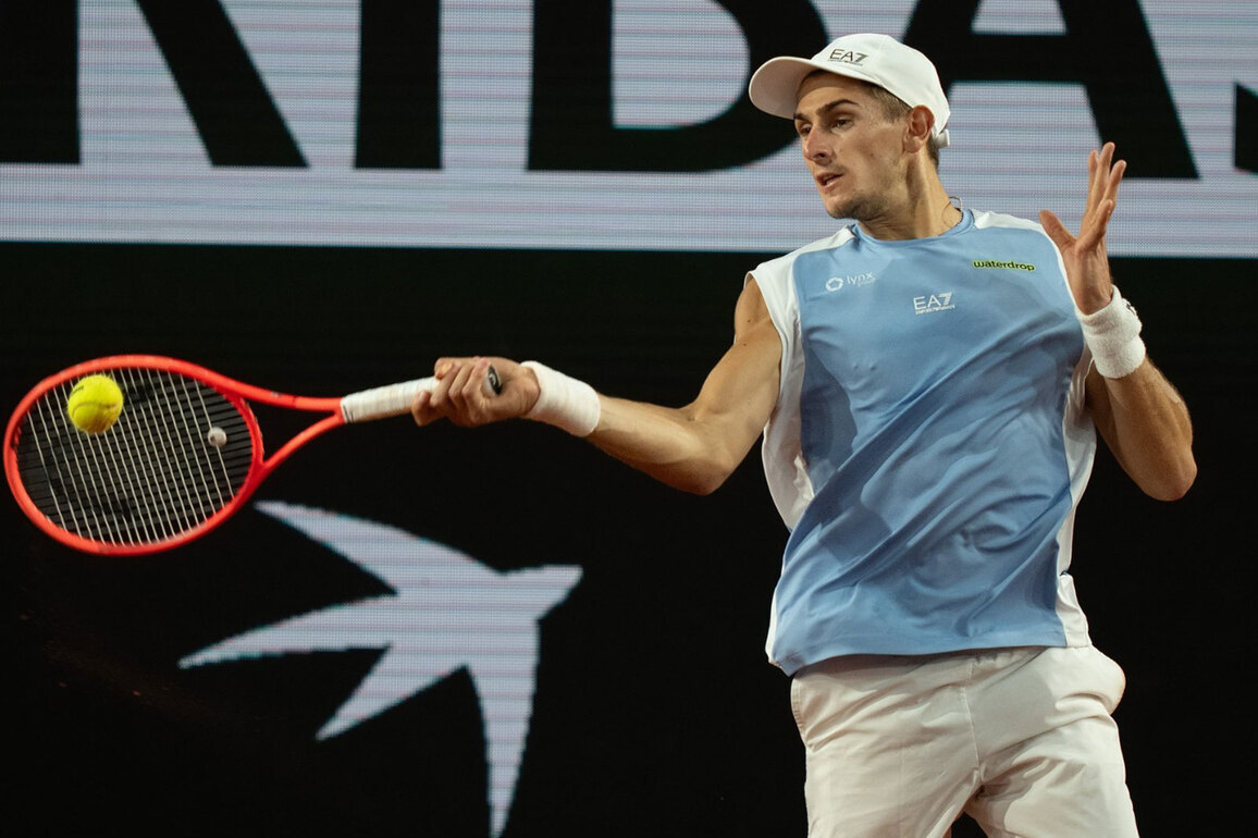 French Open 2026: Arnaldi stuns Tiafoe in five-set epic to reach maiden Grand Slam QFs