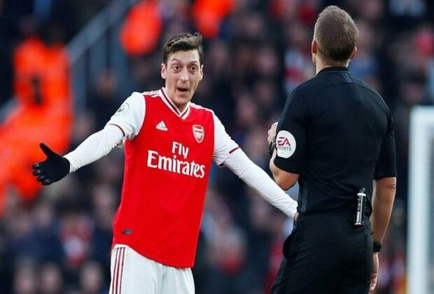 Ozil axed from Arsenal's Premier League squad